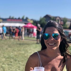 Meet your Posher, Susie